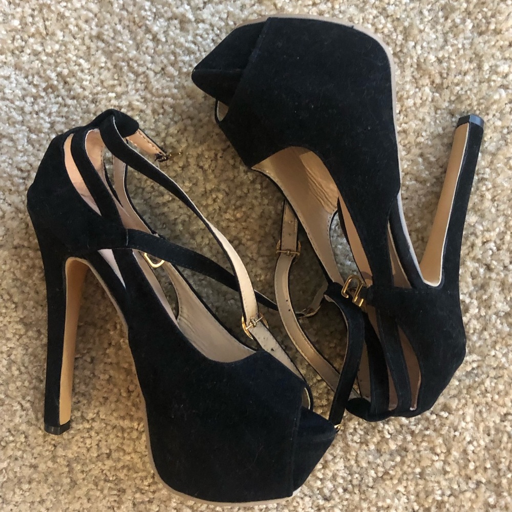 Black Platform Heels (fits size 6.5/7)